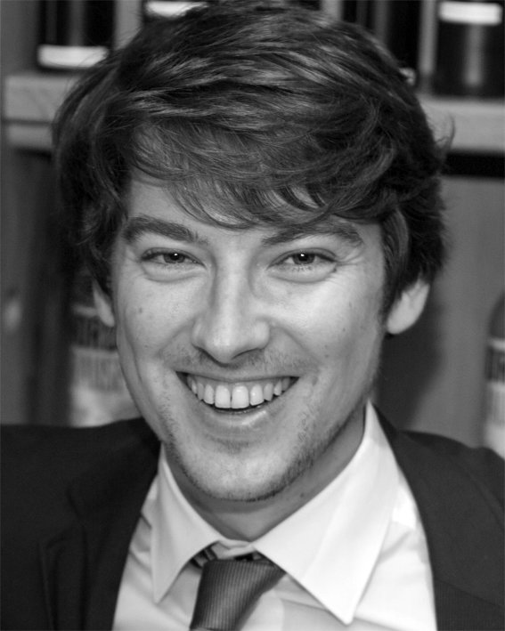 Dr. Sebastian Schneider