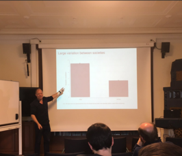  How do adults handle distributive conflicts among children? Experimental evidence from China and Norway